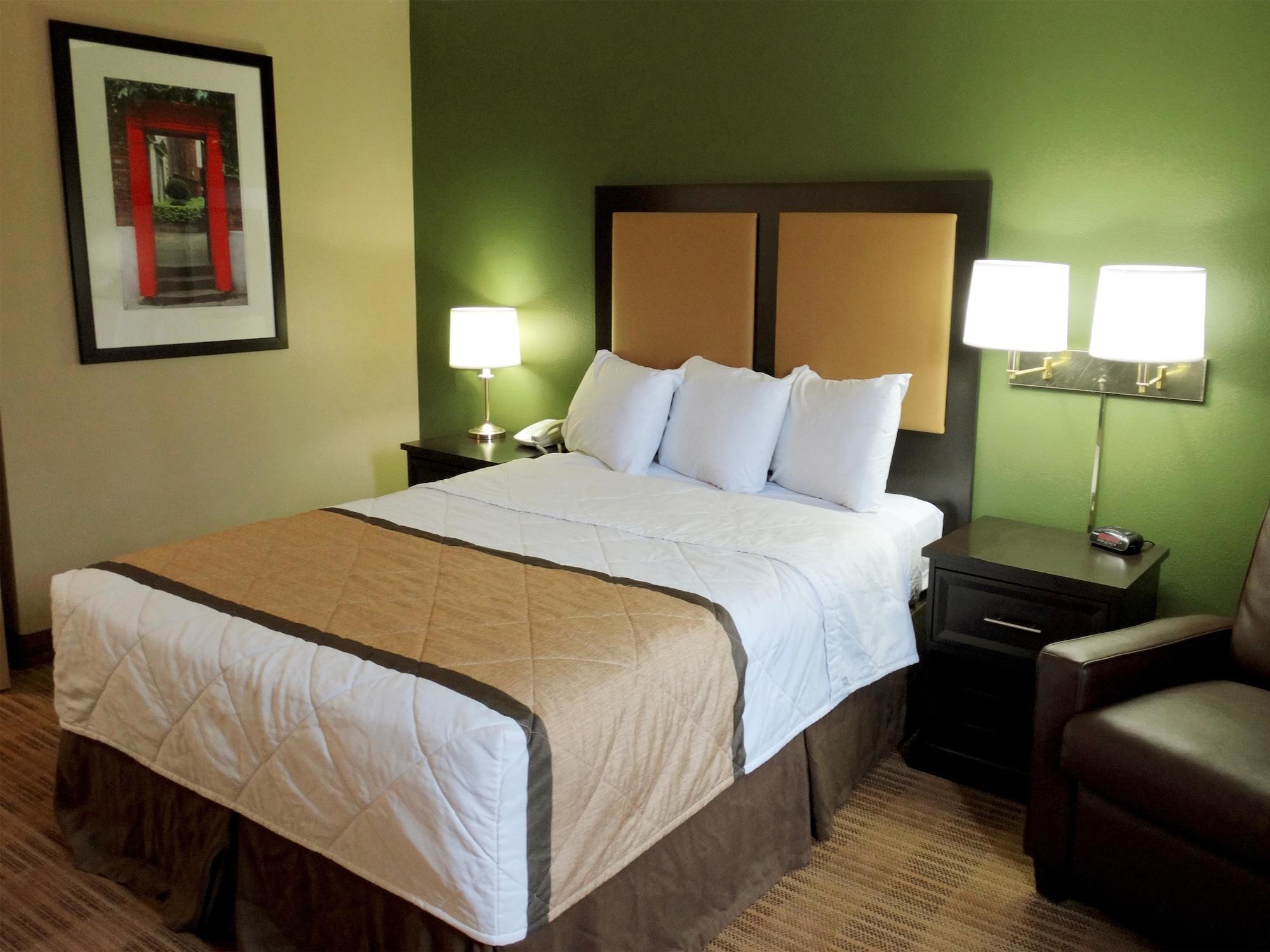 Extended Stay America Suites - Fort Lauderdale - Cypress Creek - Andrews Ave Oakland Park Exteriör bild