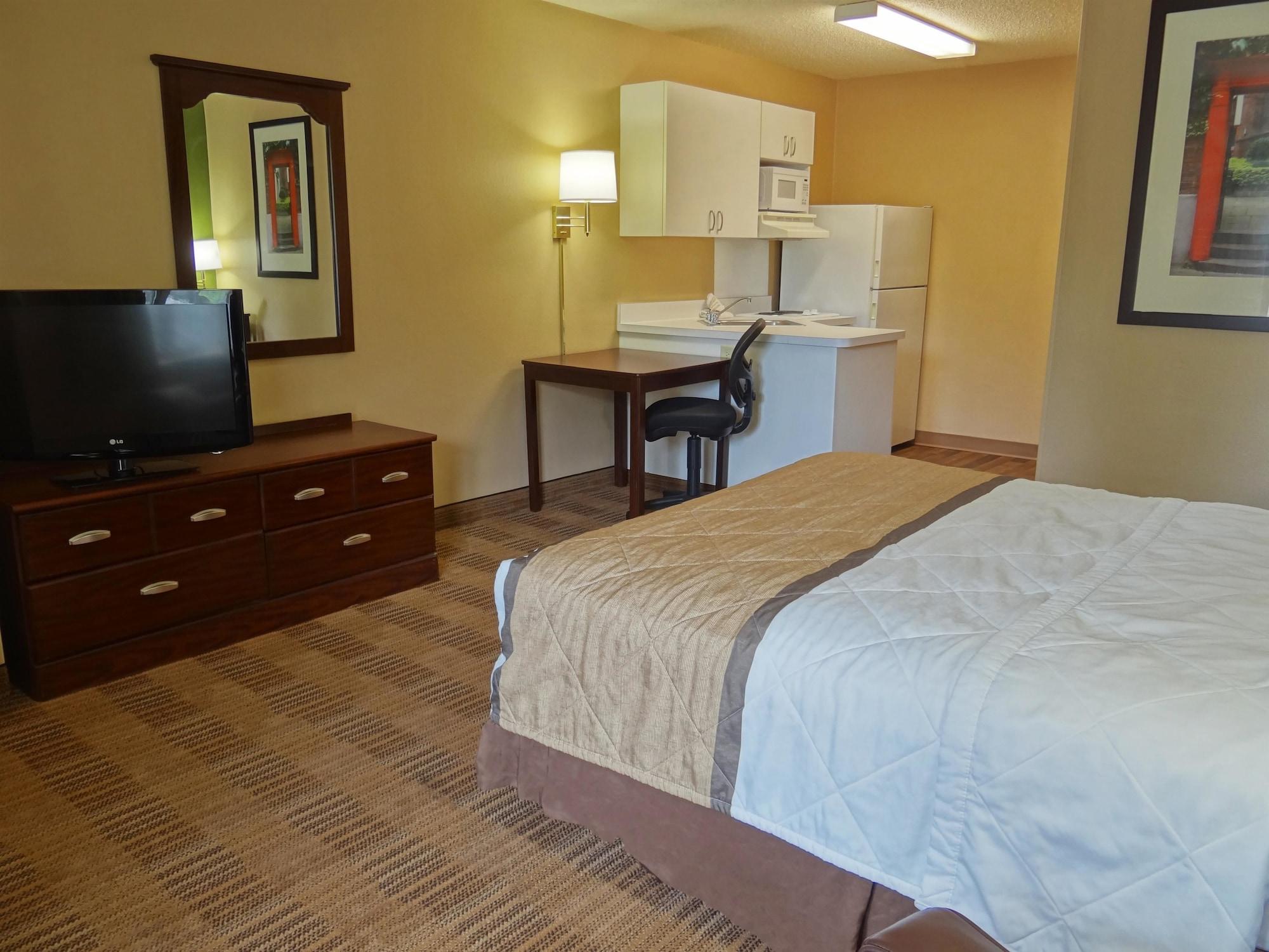Extended Stay America Suites - Fort Lauderdale - Cypress Creek - Andrews Ave Oakland Park Exteriör bild