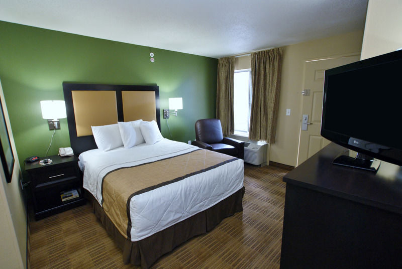 Extended Stay America Suites - Fort Lauderdale - Cypress Creek - Andrews Ave Oakland Park Exteriör bild