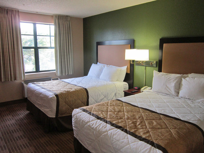 Extended Stay America Suites - Fort Lauderdale - Cypress Creek - Andrews Ave Oakland Park Exteriör bild